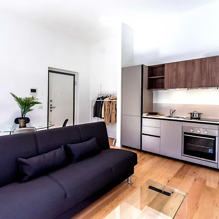 Vittoria Apartment *